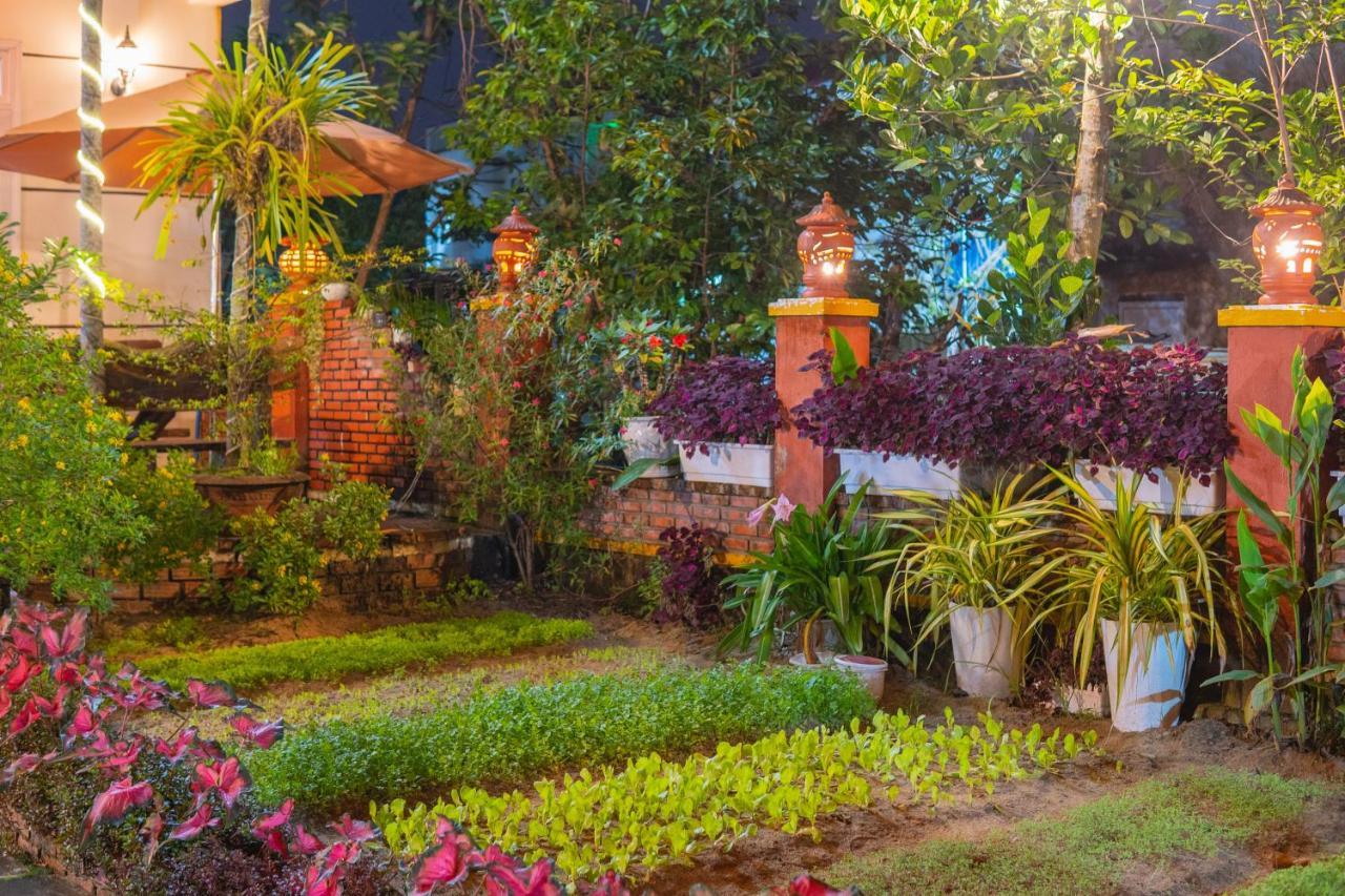 Strawberry Garden Homestay Hoi An Exterior foto